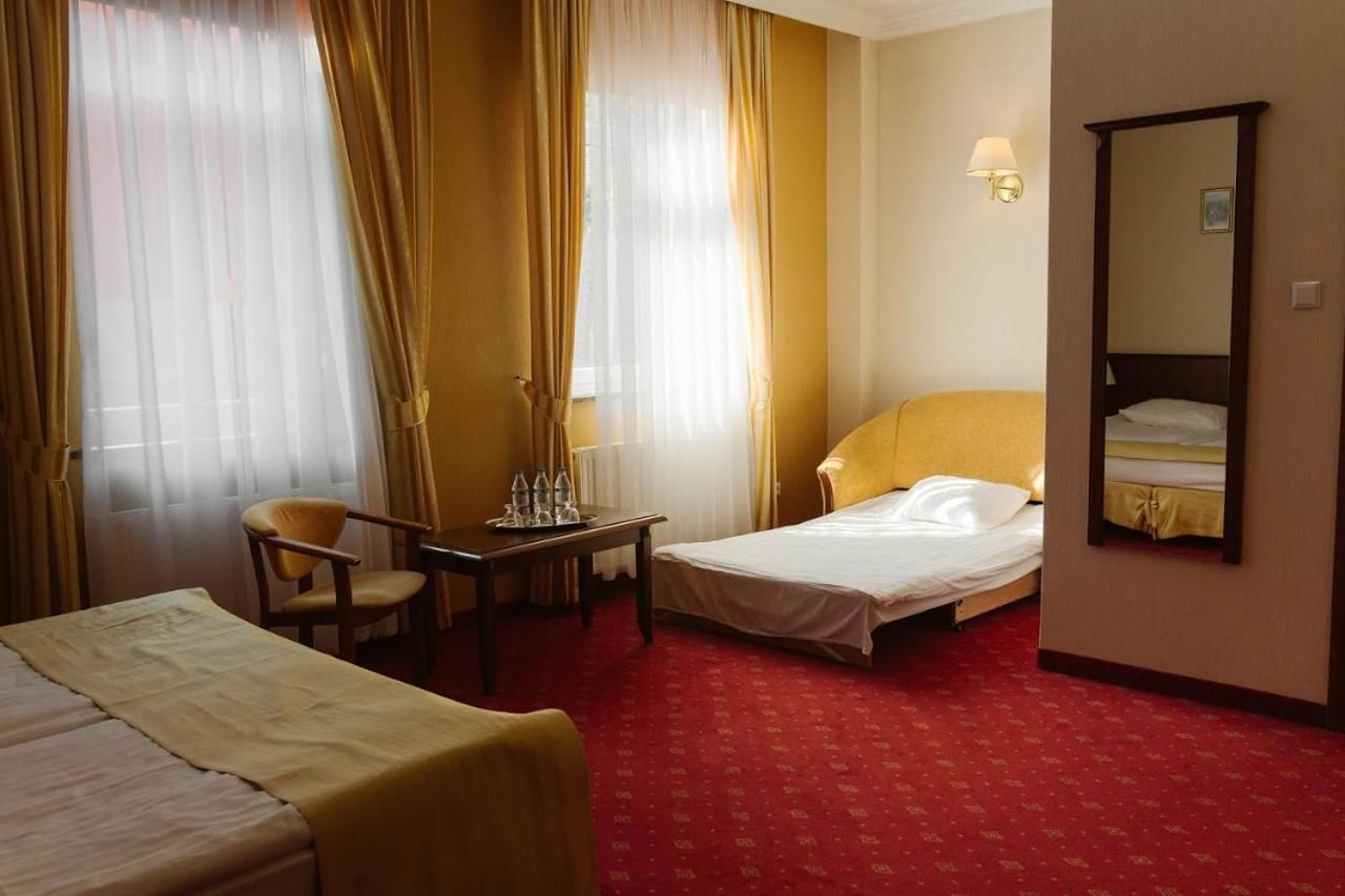 Отель Hotel Jakub Sobieski Олава-5